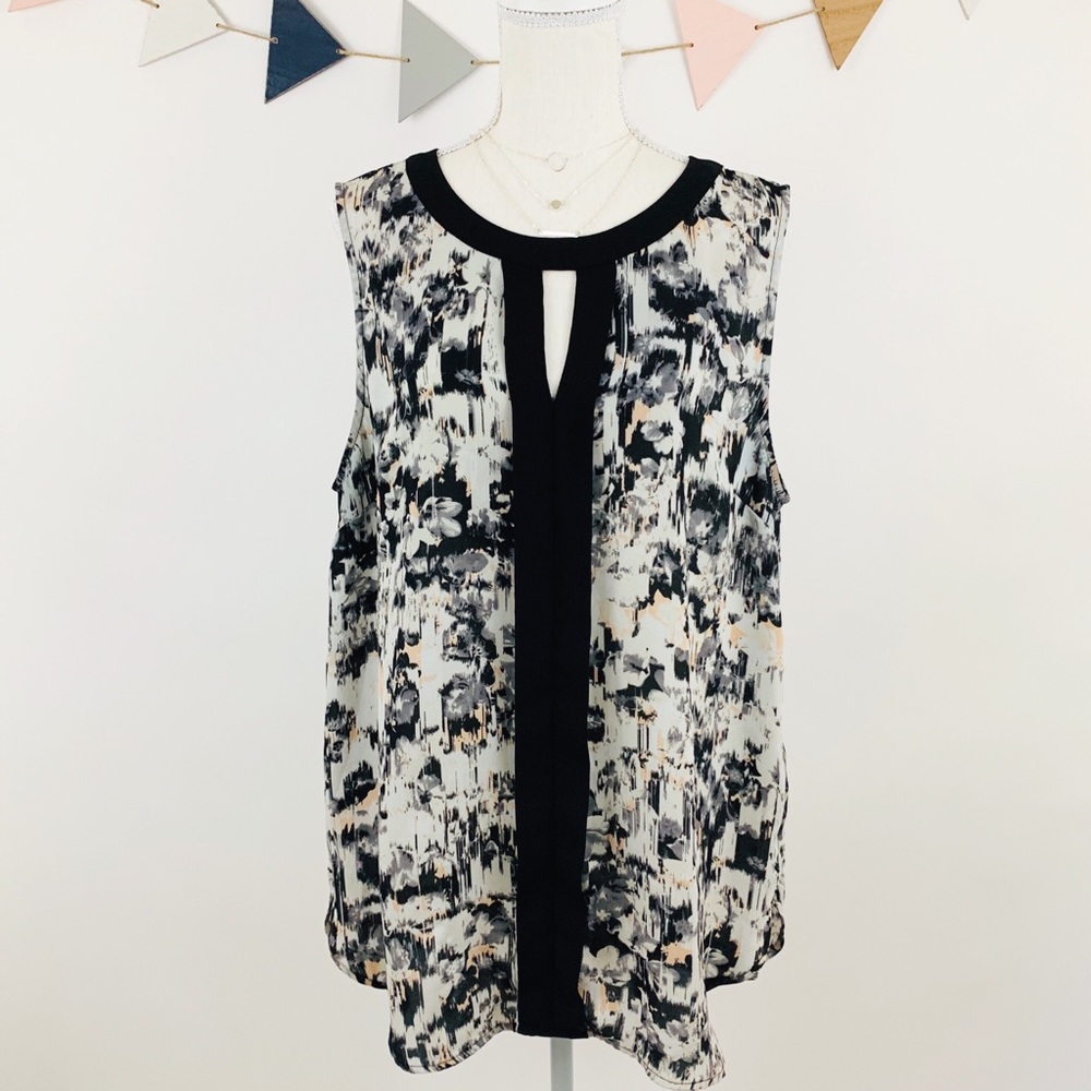 Vince Camuto Placket Front Watercolor Floral Tunic